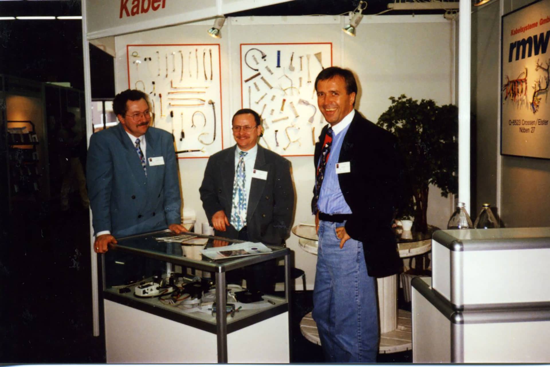 junge rmw-Gruppe auf der Elektromechanika Messe 1993